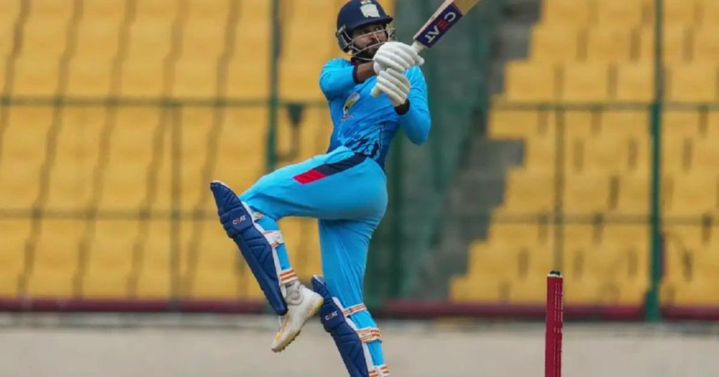Shreyas Iyer’s Comeback Fifty Eases Fitness Concerns
