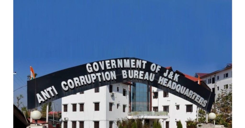 ACB officials arrest PWD employees in Baramulla for accepting ₹13,000 bribe