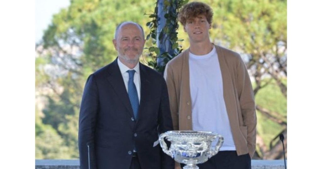 Grass court tennis tournament Italy Wimbledon preparation