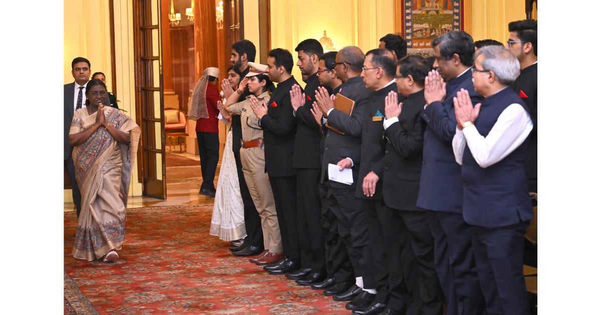 President Murmu addressing Indian Railways and engineering service officers at Rashtrapati Bhavan