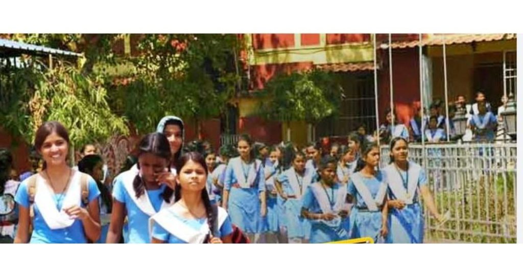 Students attending school early morning in Jagatsinghpur due to heatwave conditions