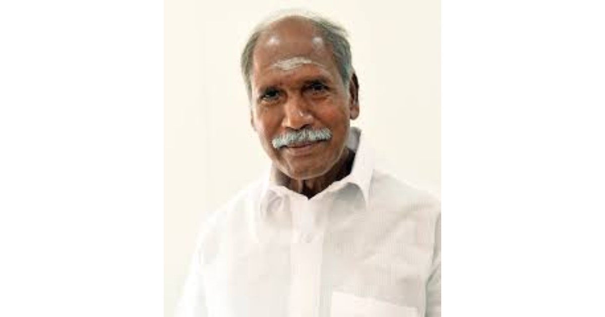 N Rangasamy taking oath as Puducherry Chief Minister at Raj Nivas