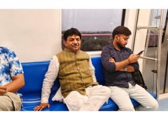 UP Minister Kapil Dev Agarwal Travels by Metro and Namo Bharat Train Following PM Modi’s Public Transport Appeal